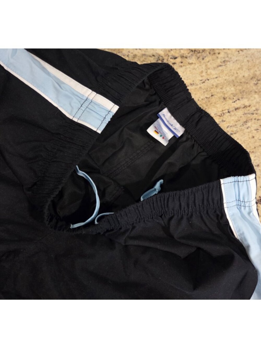Reebok Womens Size L Athletic Workout Capri Black w Blue Side Sttripe 28x24" - Picture 9 of 13